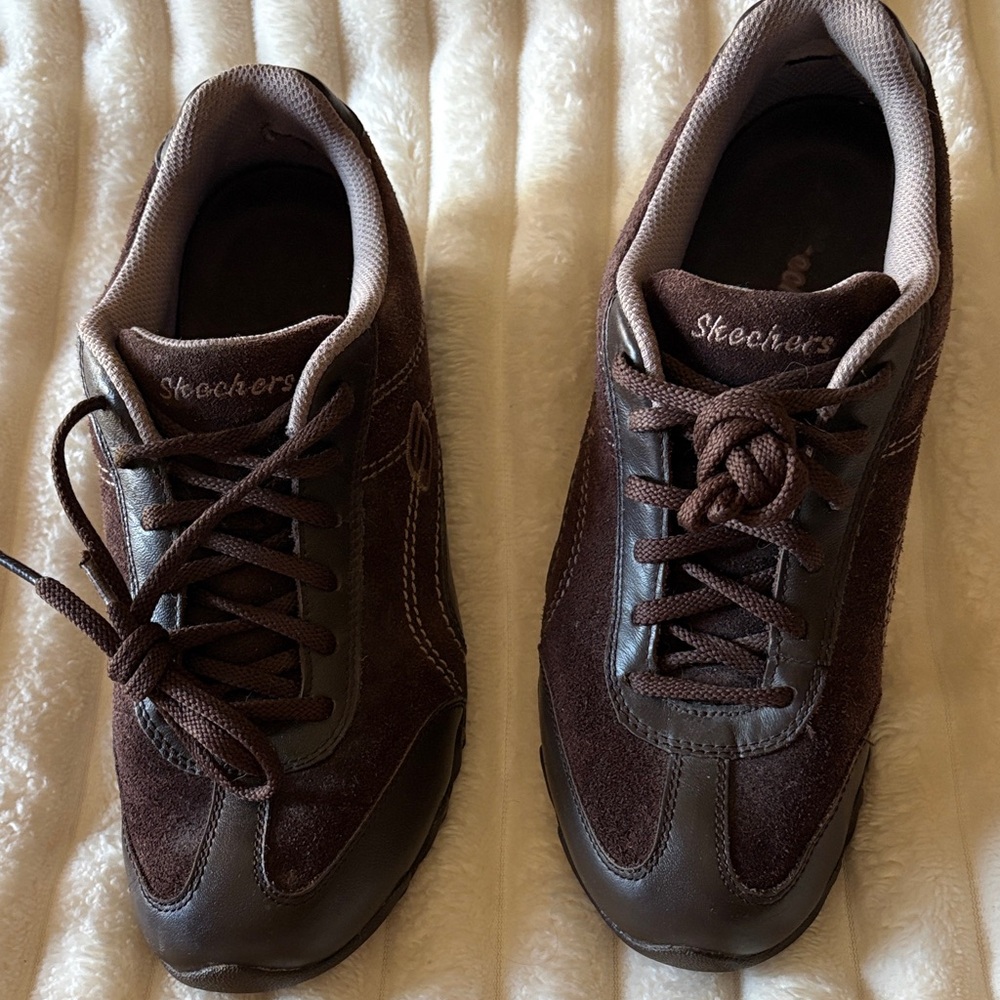 Skechers Brown Suede and Leather-Trim Lace-Up Sneakers - Picture 2 of 7